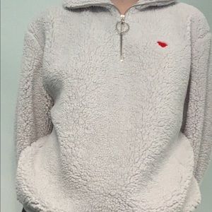Fuzzy top shop pullover
